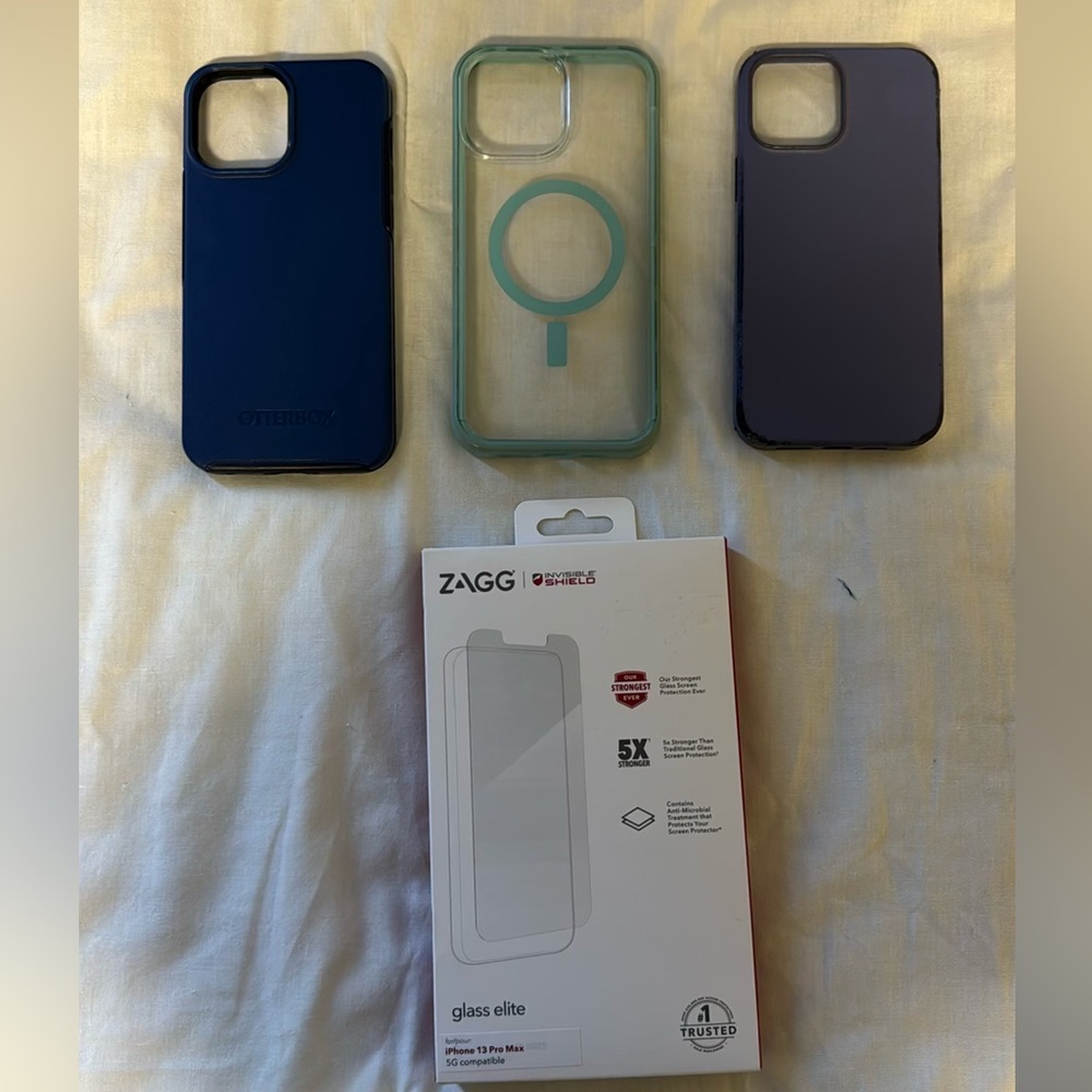 iPhone 13 Pro Max cases and protector